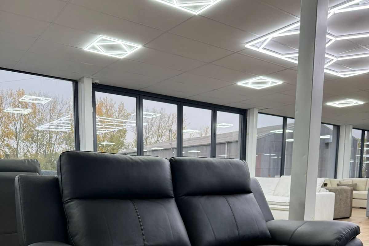 Boston Genuine Leather Electric Recliner Sofa Black 2 Seater